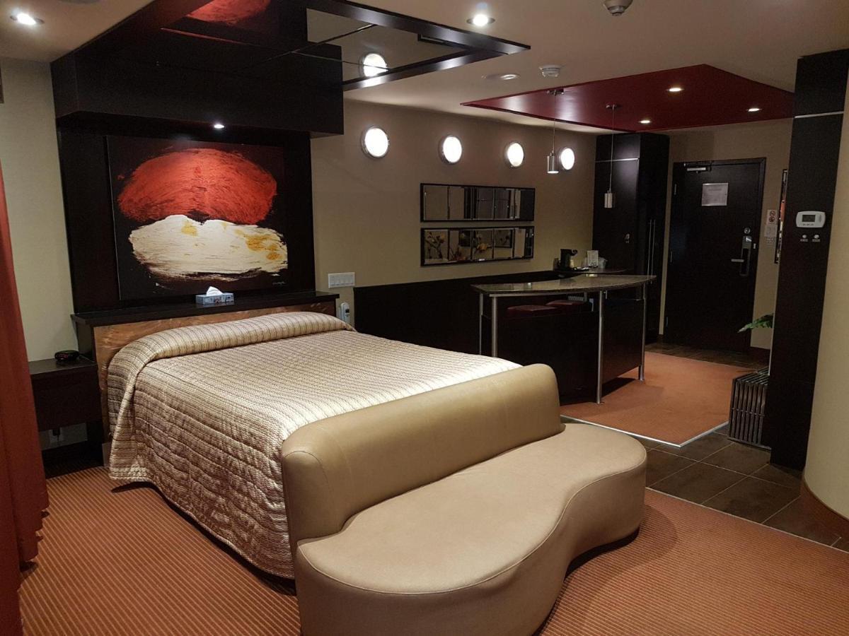 Le Chabrol Hotel & Suites Montréal Eksteriør billede