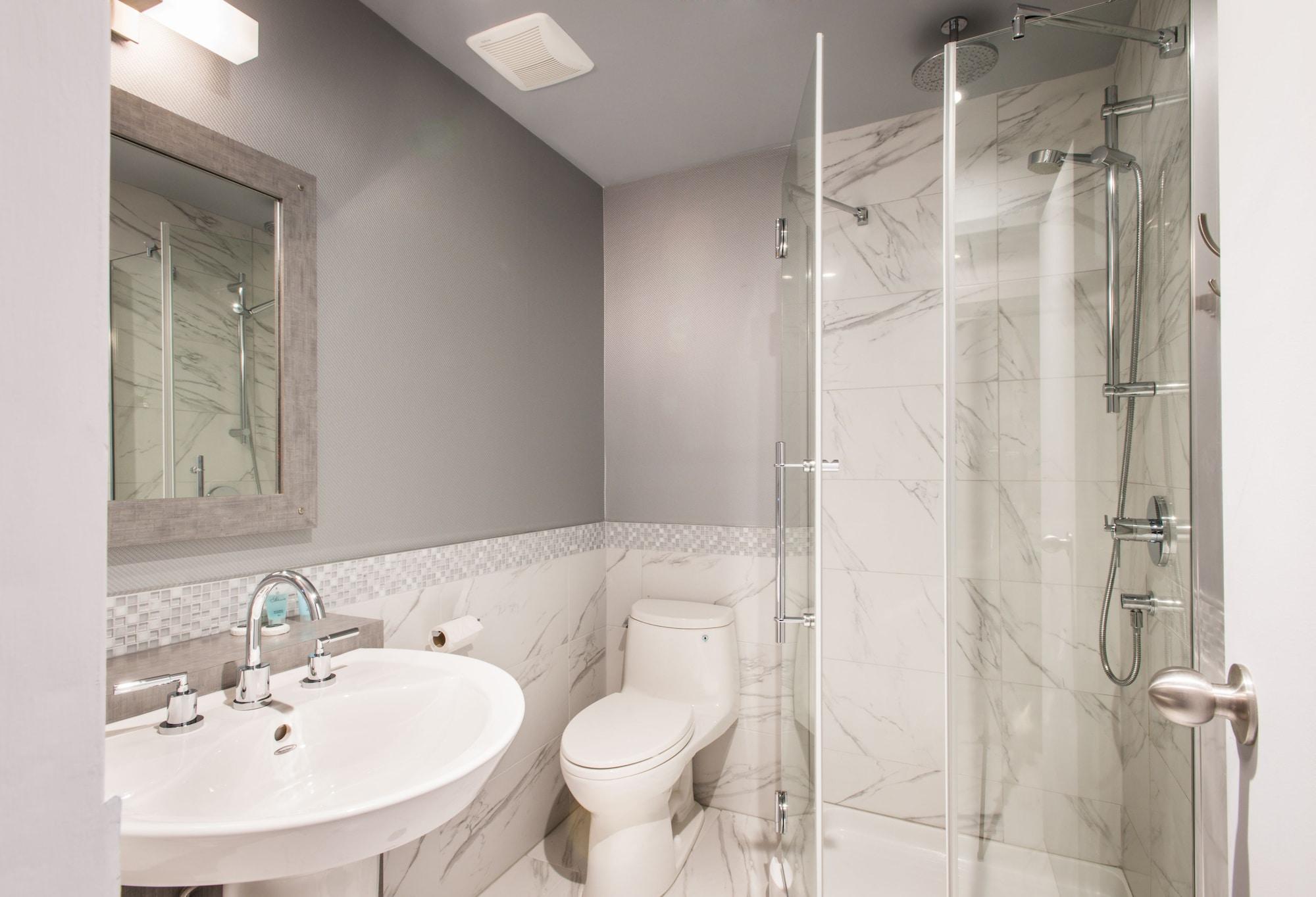 Le Chabrol Hotel & Suites Montréal Eksteriør billede