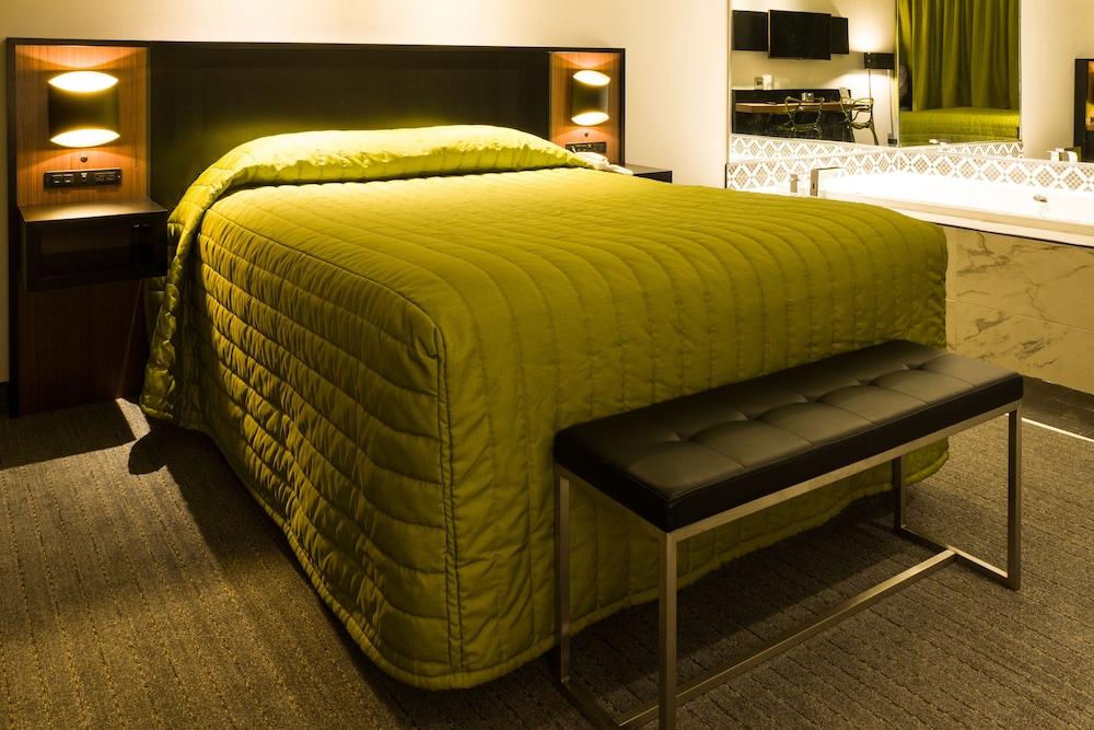 Le Chabrol Hotel & Suites Montréal Eksteriør billede