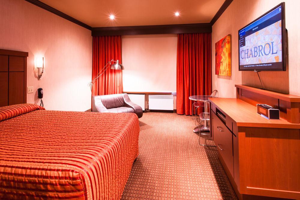 Le Chabrol Hotel & Suites Montréal Eksteriør billede